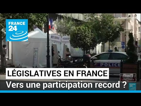 Législatives en France : plus de deux millions de procurations enregistrées • FRANCE 24