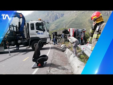 9 personas fallecieron en el accidente de tránsito de la vía Papallacta - Baeza