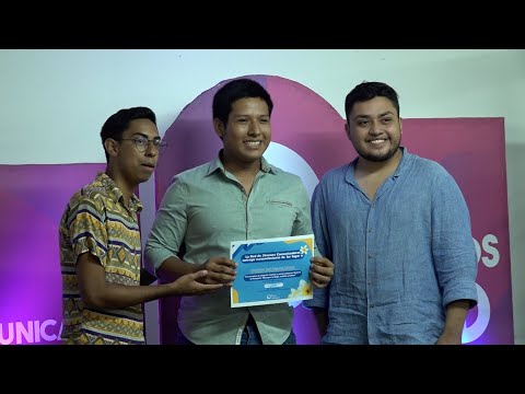 Premian la creatividad en el uso del huipil a través de la fotografía