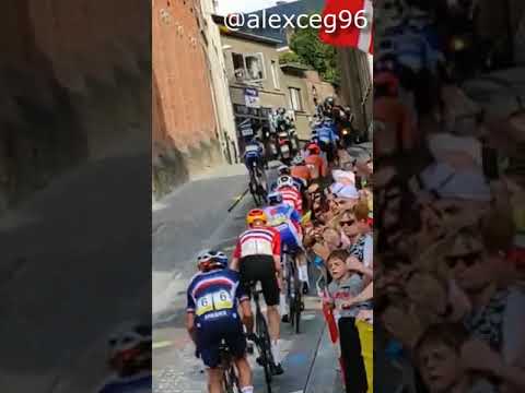 #Shorts Momento exacto del ataque de Julian Alaphilippe en el MUNDIAL