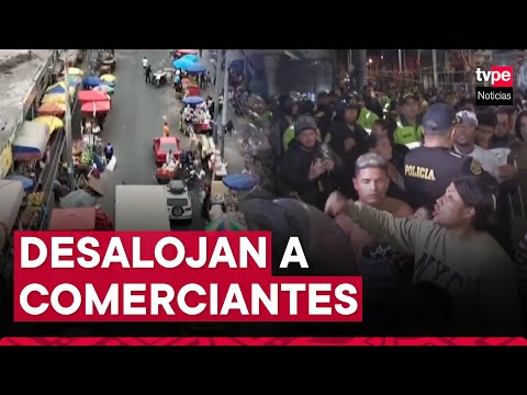 Callao: desalojan a 450 comerciantes informales que habían tomado la vía pública en jirón Colón