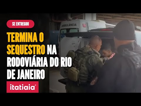 HOMEM QUE SEQUESTROU ÔNIBUS NO RIO SE ENTREGA À POLÍCIA APÓS TRÊS HORAS