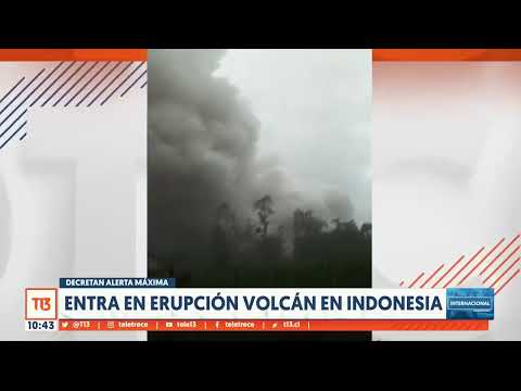 Volcán del Monte Semeru entra en erupción en Indonesia