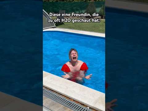Diese eine Freundin, die zu oft H2O-Plötzlich Meerjungfrau geschaut hat😂 itsofficialmarco