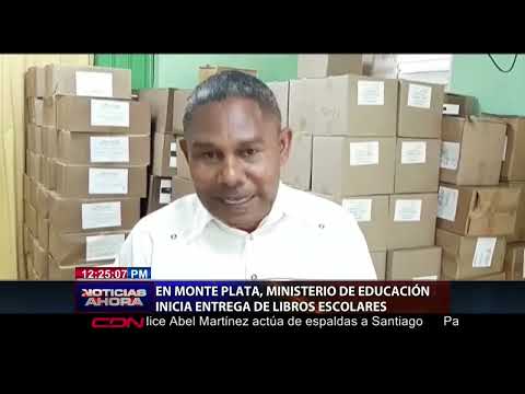 En Monte Plata, Ministerio De Educación inicia entrega de libros escolares