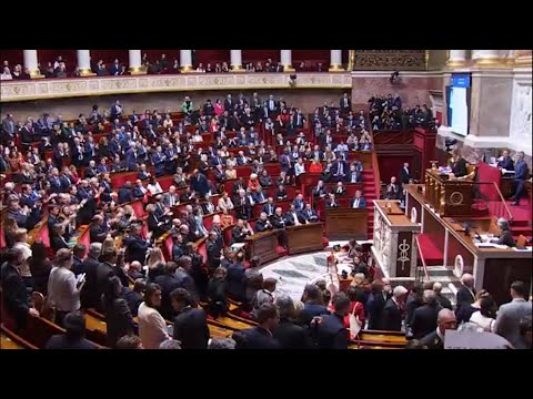 El Gobierno de Francia fuerza la aprobación de la reforma de las pensiones