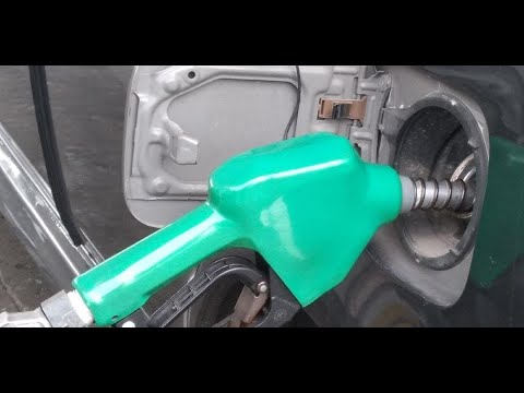 Precios de los combustibles van a la baja