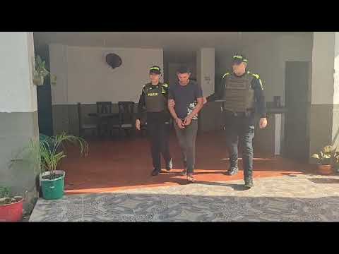 Celoso es capturado por la Policía tras dejar como ´piñata´ a su pareja en vivienda de San Jacinto