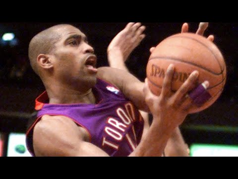 Vince Carter has number retired by Toronto Raptors