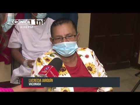 Avanza jornada de vacunación contra el COVID-19 en el Hospital Lenín Fonseca - Nicaragua