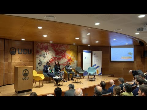 Imágenes del lanzamiento de la Asociación Uruguaya de Hidrógeno
