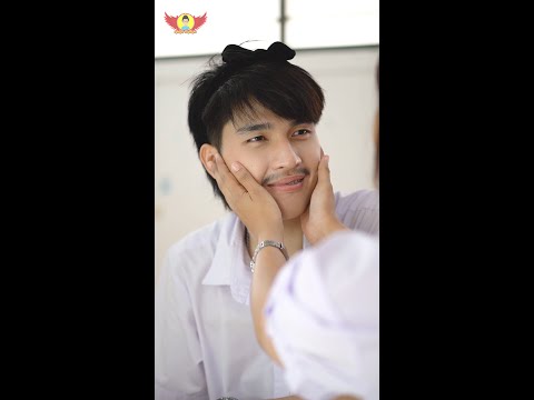 รุ่นพี่หล่อจนต้องเก็บไปฝันจนได