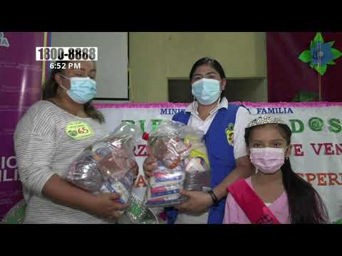 Entregan en Tipitapa paquetes alimenticios a mujeres partos múltiples - Nicaragua