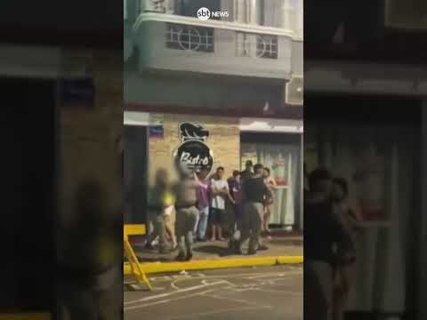 Violência policial: Mulher é agredida por PMs durante bloco de carnaval no RS