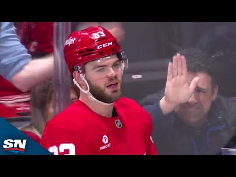 Red Wings Alex Debrincat Blasts One-Timer Goal While On 5-on-3