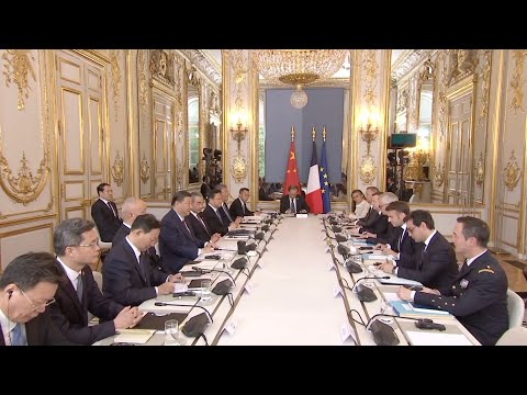 Xi Jinping y Emmanuel Macron sostienen conversaciones en París