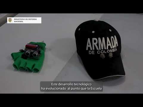 La Armada de Colombia crea gorra con sensores para desplazamiento de jóvenes con discapacidad visual