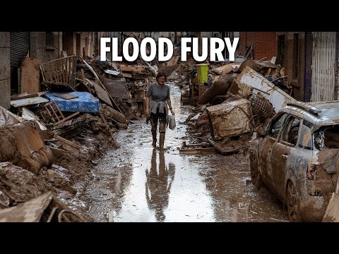 LIVE: Protests in Valencia against emergency response to deadly floods