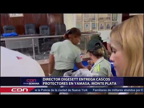 Entrega de cascos protectores en Yamasa, Monte Plata