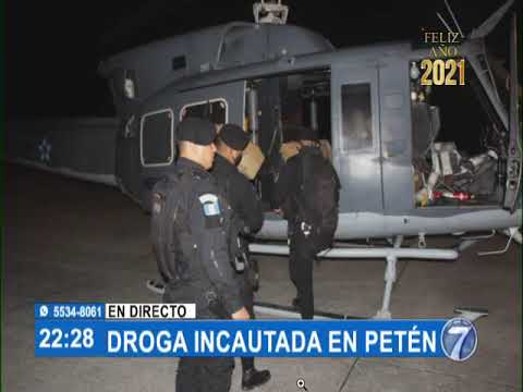 Inician conteo de droga incautada dentro de una avioneta en Petén