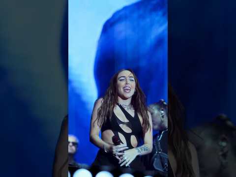 Nicki Nicole canta “Qué le pasa conmigo?” en las Fiestas de Torrejón 2024