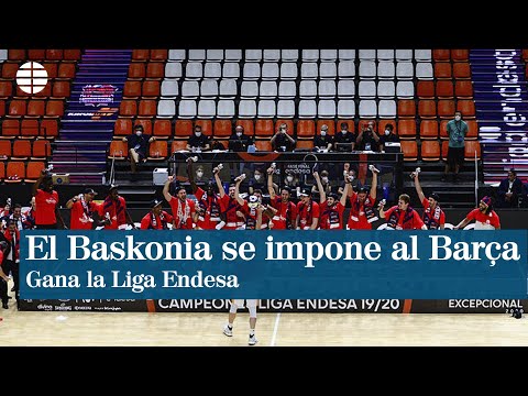 Euforia en el Baskonia tras ganar la liga frente al Barcelona