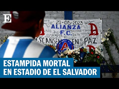 Estampida en el estadio de El Salvador deja al menos 12 aficionados muertos y 100 heridos | EL PAÍS
