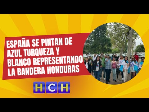 Las calles de Valencia, España se pintan de azul turqueza y blanco representando la bandera Honduras