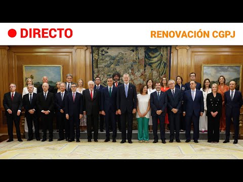 CGPJ: JURAMENTO ante el REY de los VEINTE nuevos VOCALES en el PALACIO de la ZARZUELA | RTVE