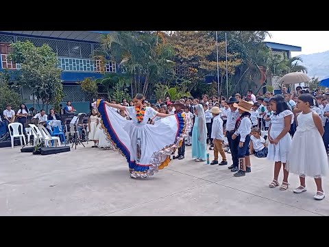 Jinotega: estudiantes rinden homenaje al natalicio del General Sandino