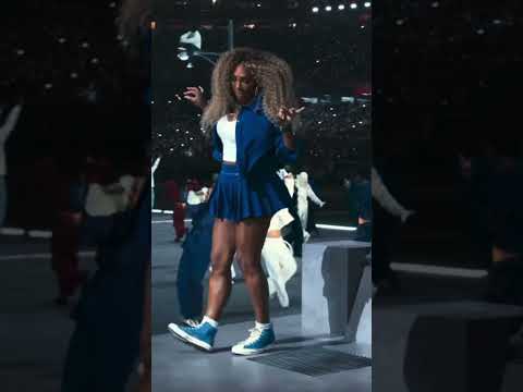 Serena Williams makes appearance during Kendrick Lamar's 2025 Super Bowl halftime show #shorts