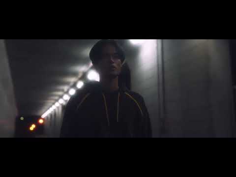 G.U.M - 屑星(Official Music Video)