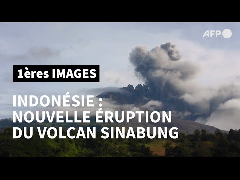 Indonésie: alerte aérienne après une nouvelle éruption du Sinabung | AFP Images