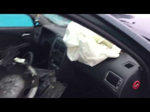 Toyota Avensis 2001 m dalys
