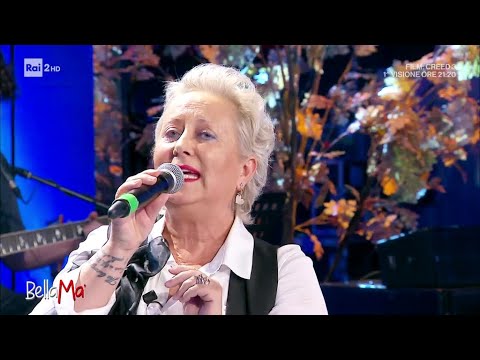 Carolyn Smith canta "Smile" - BellaMa' 12/09/2024