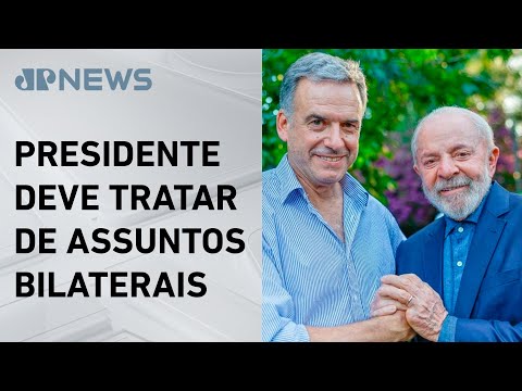 Lula viaja para a posse do presidente do Uruguai