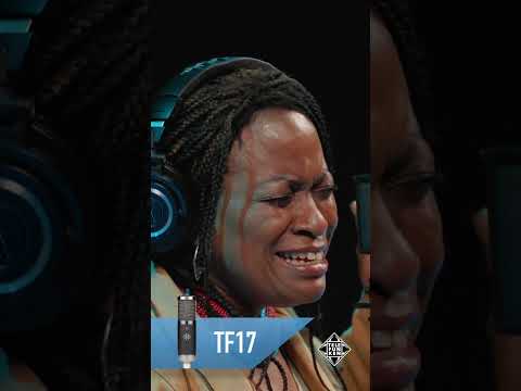 Female Vocals TELEFUNKEN TF17 Microphone Demo - Jeffrey John Band