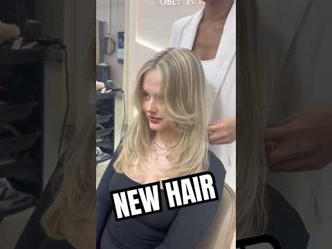 Doing my new hair in Thailand!