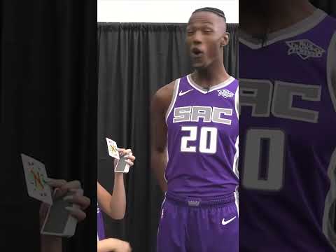 SHAZAM!  This card trick at 2018 media day had Harry Giles STUNNED  #tbt video clip