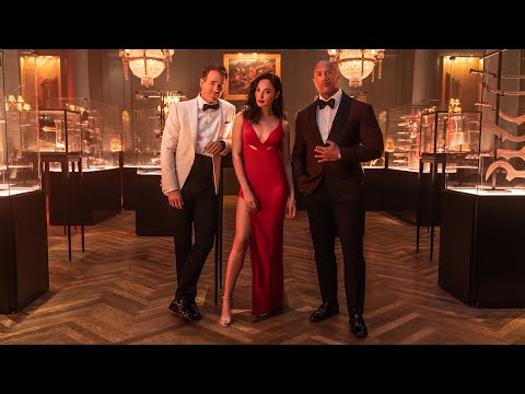 Dwayne Johnson, Gal Gadot y la química con Ryan Reynolds en Alerta Roja, lo nuevo de Netflix