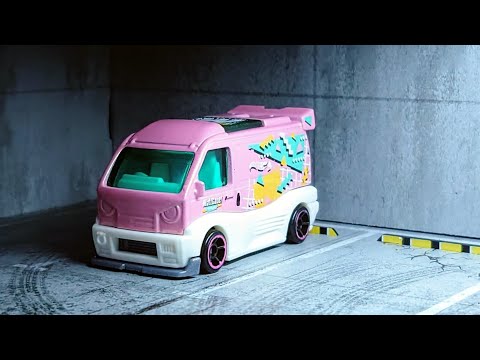 Hot Wheels Kei swapped van table top topple 