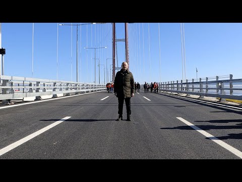 Bakan Karaismailoğlu, 1915 Çanakkale Köprüsü'nü Yürüyerek Geçti