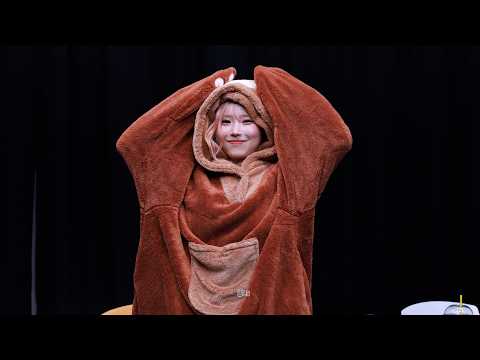 260913 프로미스나인(fromis_9) 송하영 8K 직캠 - <strong>Teacher</strong> (조은뮤직 사인회)