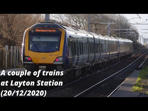 A couple of trains at Layton Station (20/12/2020)