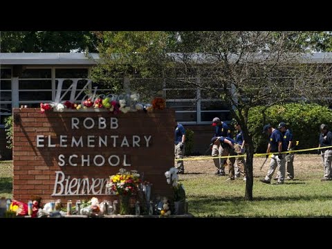 A texasi lövöldözés áldozataira emlékeztek