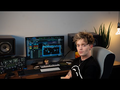 Bedroom Producer Connor Ball from 