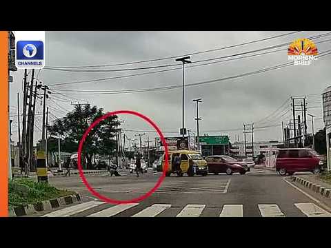 Moment A Commuter Felt Off A Moving Vehicle In Lagos + More | Trending