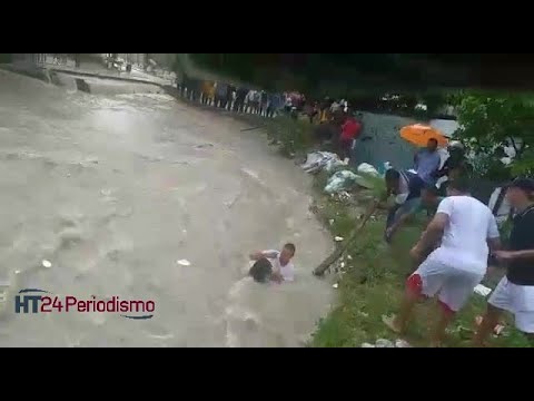 Impactante: Familia se salvó de morir tras ser arrastrada por arroyo en Cartagena