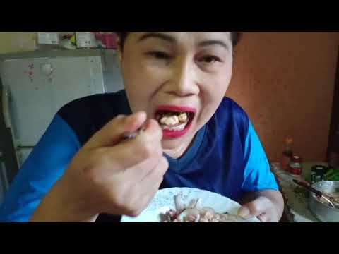 ลาบหมึกข้าวคั่วหอมหอมน้ำปลาร้า ลาบหมึกข้าวคั่วหอมหอมน้ำปลาร้า