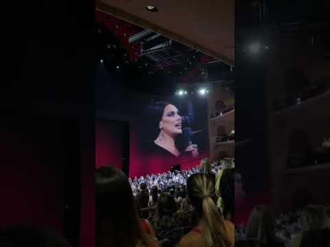 Singer Adele gave a tearful tribute to Perry and his Chandler character during her Las Vegas show